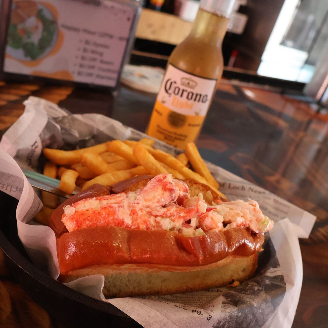 Lobster roll and Corona